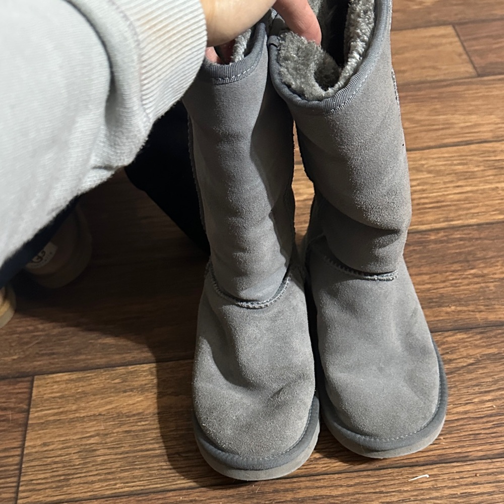 UGG Gray Classic Short Suede Shearling Boots